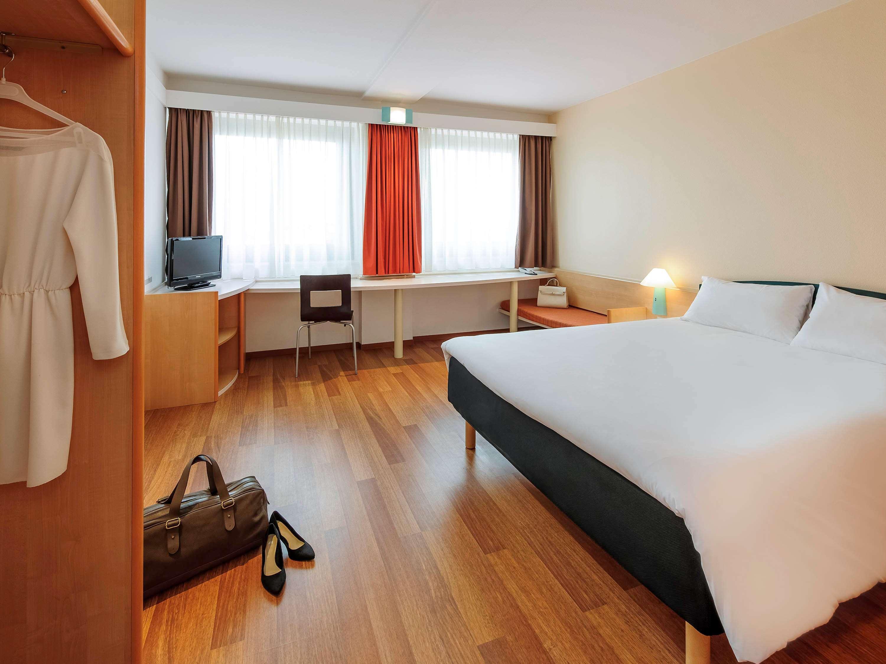 מלון Ibis Berlin Messe מראה חיצוני תמונה